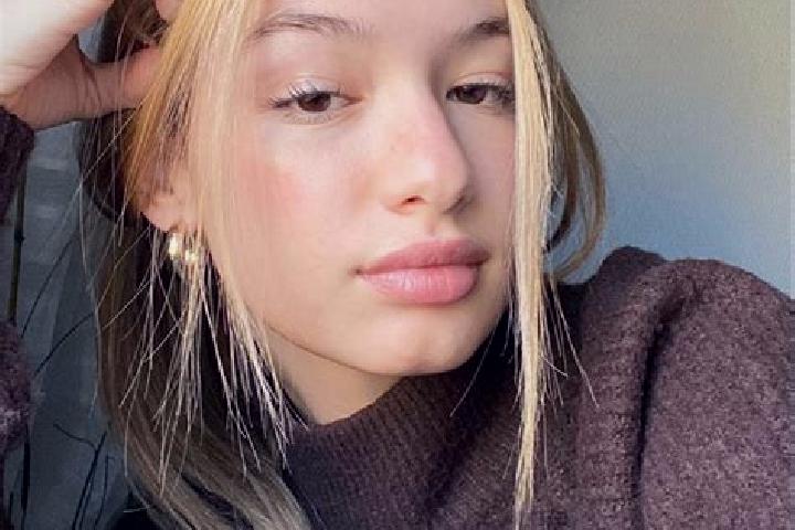 Rose, 27, a blonde brown-eyed mediterranean companion based in Kashgar. Offering GFE, Overnight, Striptease, Deep French Kissing. Available for incall and ou...