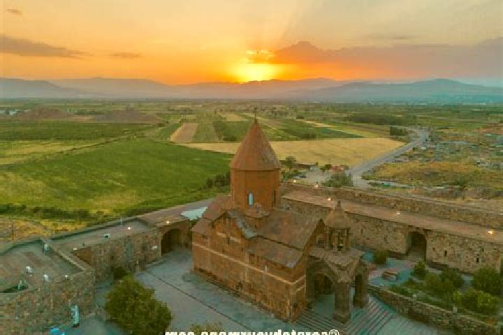 Rose, 27 — Escort in Buzhakan, Armenia