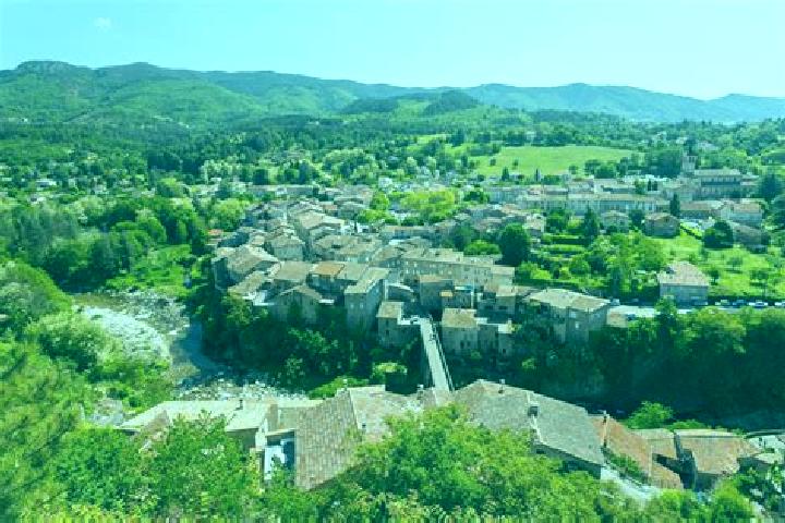 Rose, 27 — Escort in Jaujac, France