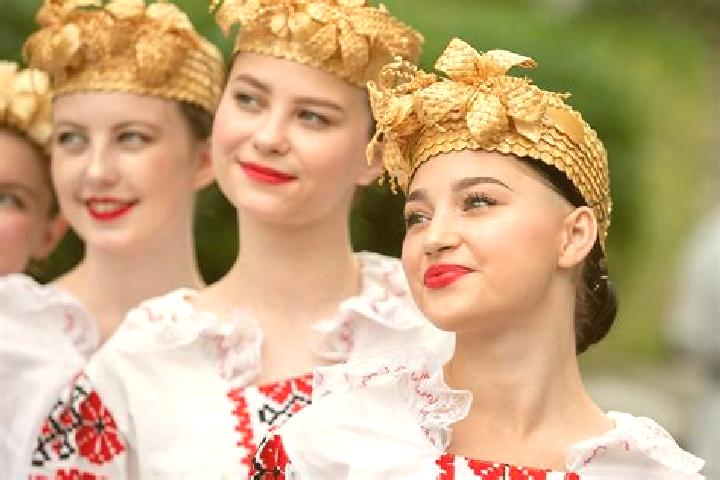 Rose, 27 — Escort in Kobryn, Belarus