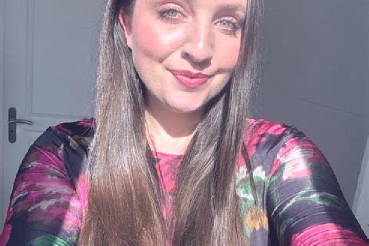 Rose, 27 — Escort in Moulineaux, France