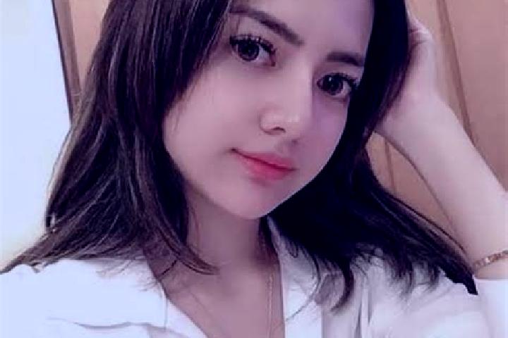 Rose, 27 — Escort in Pasarkolot, Indonesia