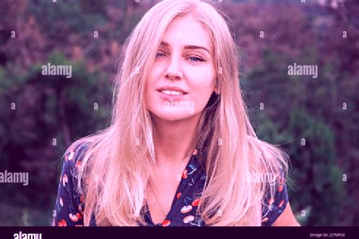 Rose, 28, a blonde blue-eyed middle eastern companion based in Kaz. Offering Deep French Kissing, Party Girl, Girlfriend Experience, Dinner Date, Overnight. ...