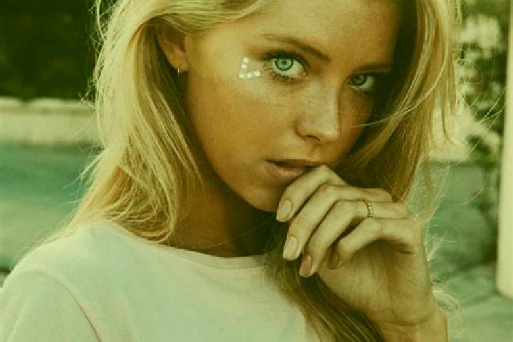 Rose, 28, a blonde blue-eyed mixed companion based in Vivy. Offering CIM, 69, Deep French Kissing, Roleplay, GFE. Available for incall and outcall, overnight...