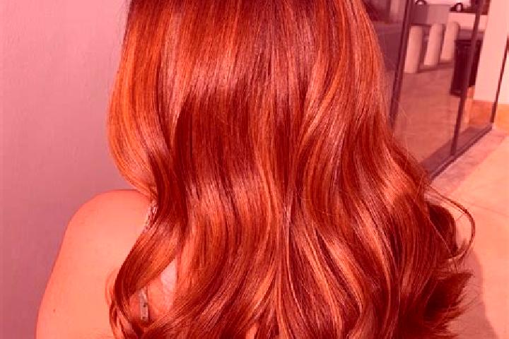 Rose, 28, a chestnut brown-eyed slavic companion based in Durtol. Offering Travel Companion, BDSM, CIM. Available for incall and outcall, day and evening dates.