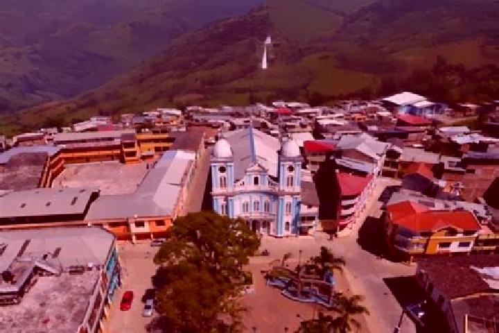 Rose, 28 — Escort in Celica, Ecuador