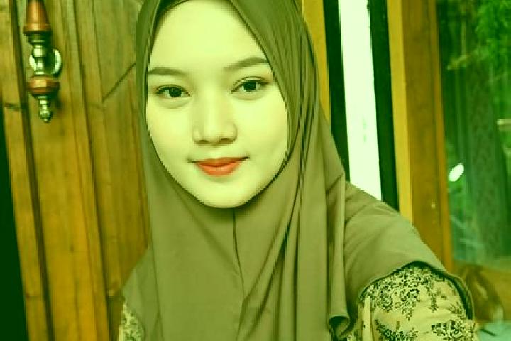 Rose, 28 — Escort in Cibeber, Indonesia
