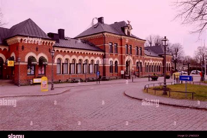 Rose, 28 — Escort in Hallsberg, Sweden