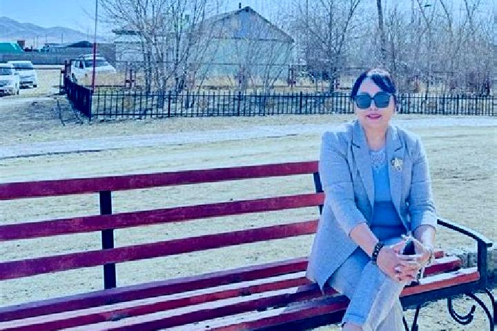 Rose, 28 — Escort in Javhlant, Mongolia