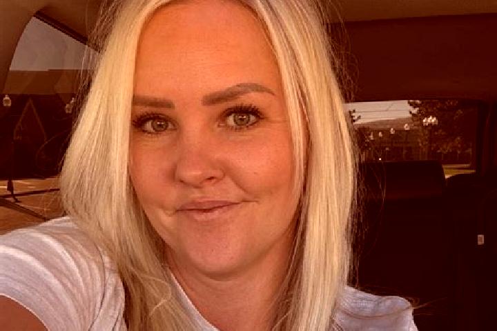 Rose, 28 — Escort in West Bountiful, United States