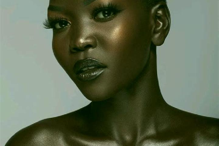 Rose, 29, a black dark-eyed ebony companion based in Tasdelen. Offering A-Level, GFE, BDSM. Available for incall and outcall, overnight bookings available.
