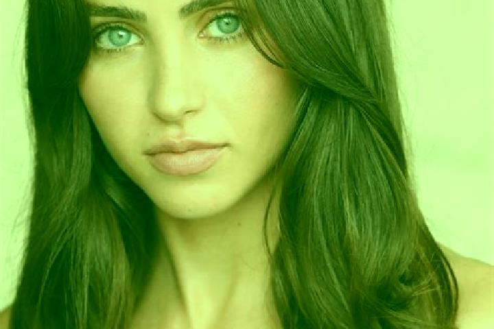 Rose, 29, a brunette dark-eyed caucasian companion based in Bejuma. Offering OWO, Striptease, Domination. Available for incall and outcall, day and evening d...
