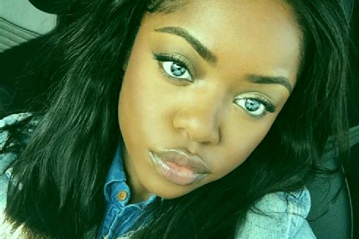 Rose, 29, a chestnut blue-eyed ebony companion based in Viasu. Offering OWO, CIM, Party Girl, A-Level. Available for incall and outcall, day and evening dates.