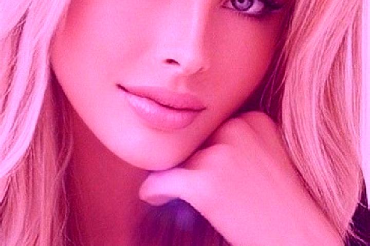 Rose, 29, a dark blonde blue-eyed caucasian companion based in Grunow. Offering Dinner Date, 69, Girlfriend Experience. Available for incall and outcall, day...