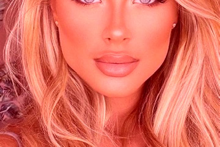 Rose, 29, a dark blonde blue-eyed latina companion based in Basiliano-Vissandone. Offering Domination, Party Girl, Travel Companion, Duos. Available for inca...