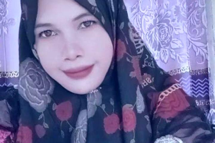 Rose, 29 — Escort in Barabai, Indonesia