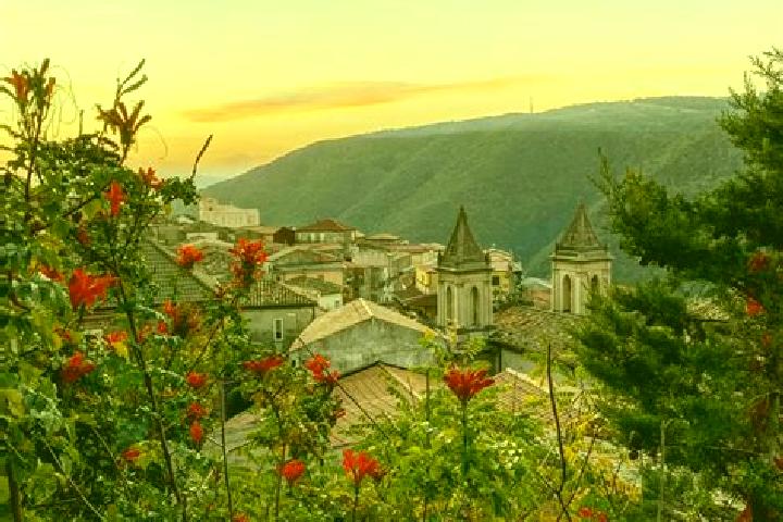 Rose, 29 — Escort in Francavilla Angitola, Italy
