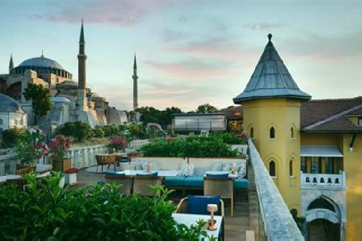 Rose, 29 — Escort in Sultanahmet, Turkey