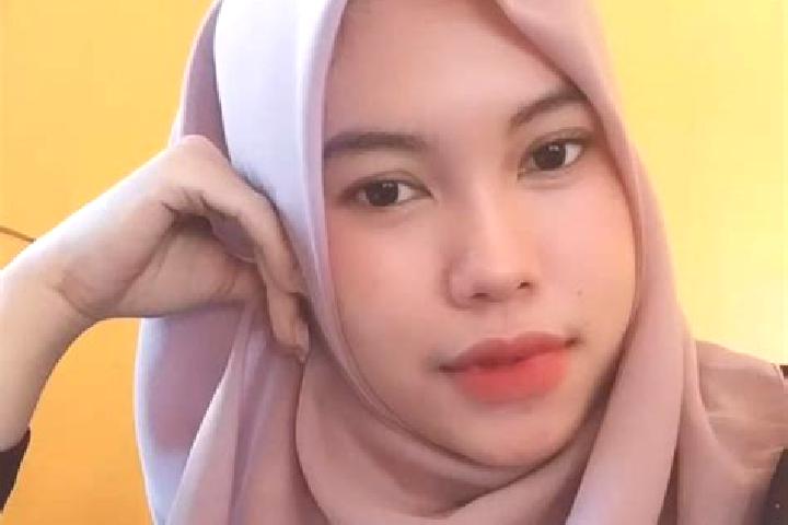 Rose, 29 — Escort in Tanjungraja, Indonesia