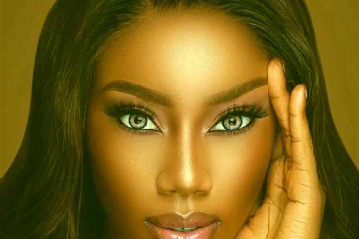 Rose, 30, a chestnut blue-eyed ebony companion based in Staatz. Offering Striptease, Party Girl, OWO. Available for incall and outcall, overnight bookings av...