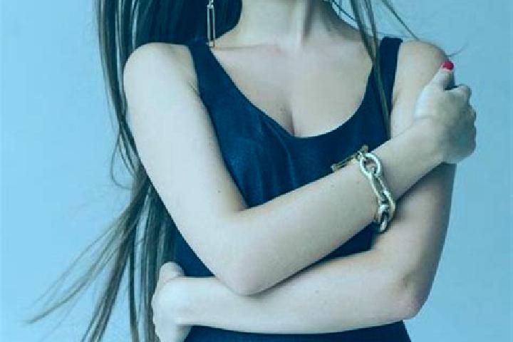 Rose, 30, a dark blonde amber-eyed slavic companion based in Santo Domingo Tonala. Offering Girlfriend Experience, Fetish, Striptease. Available for incall a...
