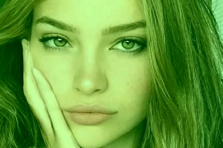 Rose, 30, a dark blonde hazel-eyed latina companion based in Castleside. Offering OWO, Overnight. Available for incall and outcall, day and evening dates.