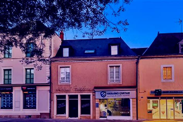 Rose, 30 — Escort in Bouessay, France