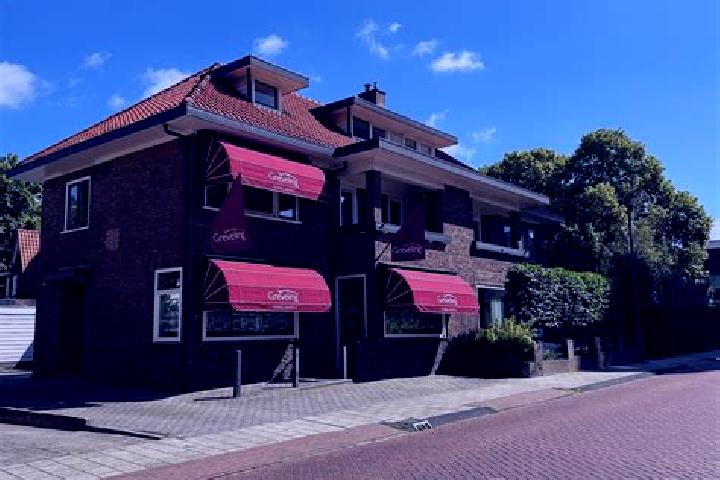 Rose, 30 — Escort in Delfstrahuizen, Netherlands