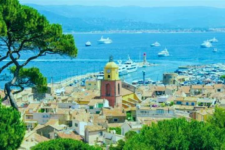 Rose, 30 — Escort in Saint-Tropez, France