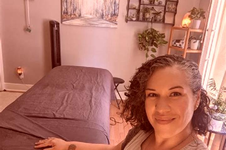 Rose, 31, a auburn brown-eyed caribbean companion based in Mochau. Offering Prostate Massage, A-Level, Tantra, Overnight. Available for incall and outcall, o...