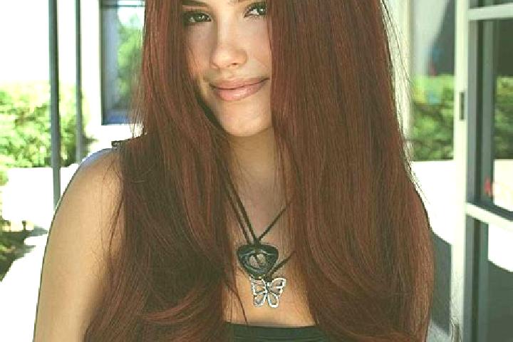 Rose, 31, a auburn dark-eyed caribbean companion based in Lubbow. Offering GFE, CIM. Available for incall and outcall, day and evening dates.