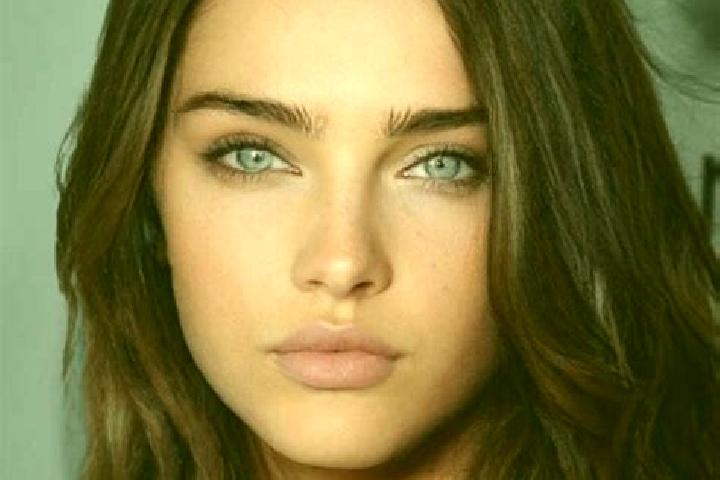 Rose, 31, a brunette blue-eyed caucasian companion based in Athis. Offering CIM, Tantra, 69, Striptease, Massage. Available for incall and outcall, day and e...