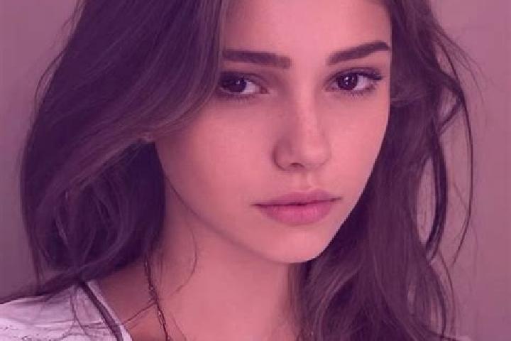 Rose, 31, a chestnut dark-eyed slavic companion based in Sgurgola. Offering Fetish, Deep French Kissing, Travel Companion. Available for incall and outcall, ...