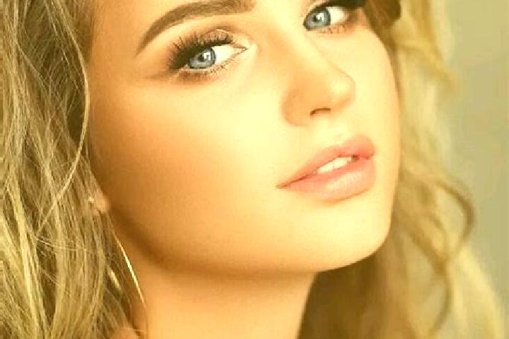 Rose, 31, a dark blonde blue-eyed mediterranean companion based in Camilleri-Vallelata. Offering A-Level, Girlfriend Experience, Striptease, OWO. Available f...
