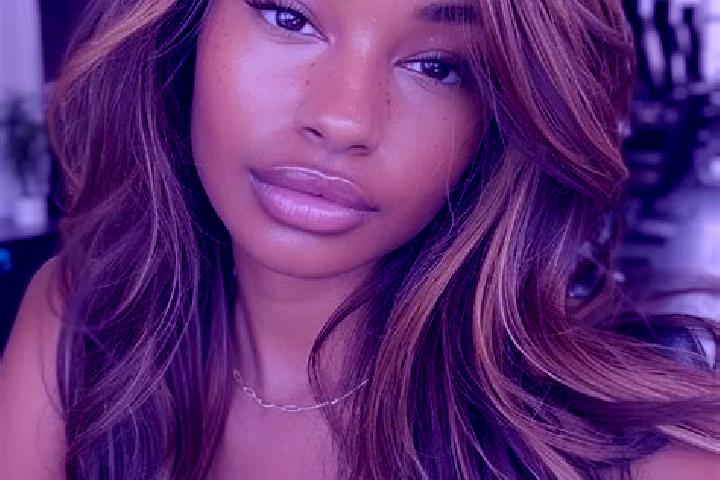 Rose, 31, a dark blonde brown-eyed latina companion based in Nyangusu. Offering CIM, Party Girl, Travel Companion, Erotic Massage, GFE. Available for incall ...