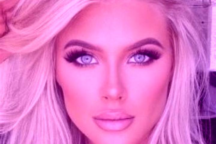 Rose, 31, a platinum blonde amber-eyed latina companion based in Westerland. Offering Couples, Fetish, Dinner Date, CIM. Available for incall and outcall, da...