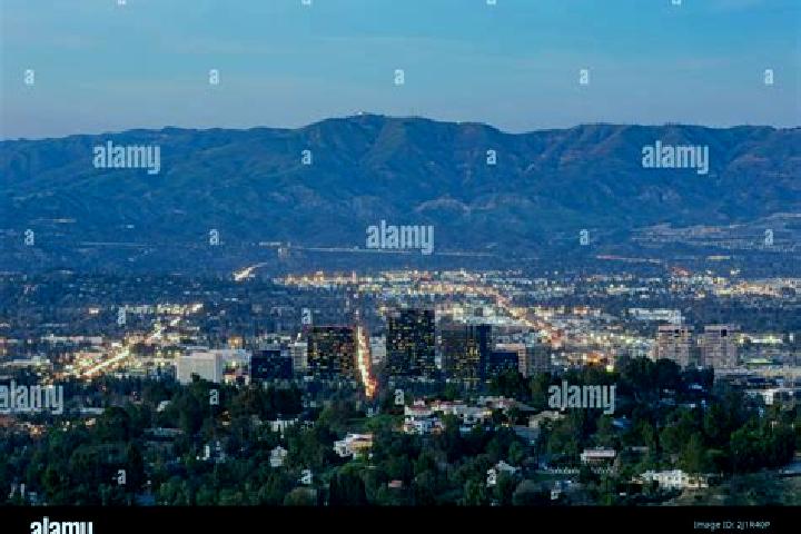 Rose, 31 — Escort in Canoga Park, United States
