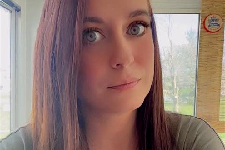Rose, 31 — Escort in Fortville, United States