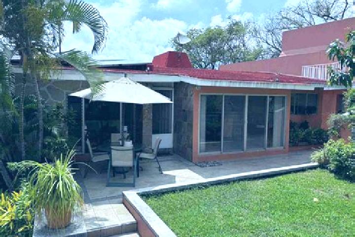 Rose, 31 — Escort in Guadalupe Palmira, Mexico