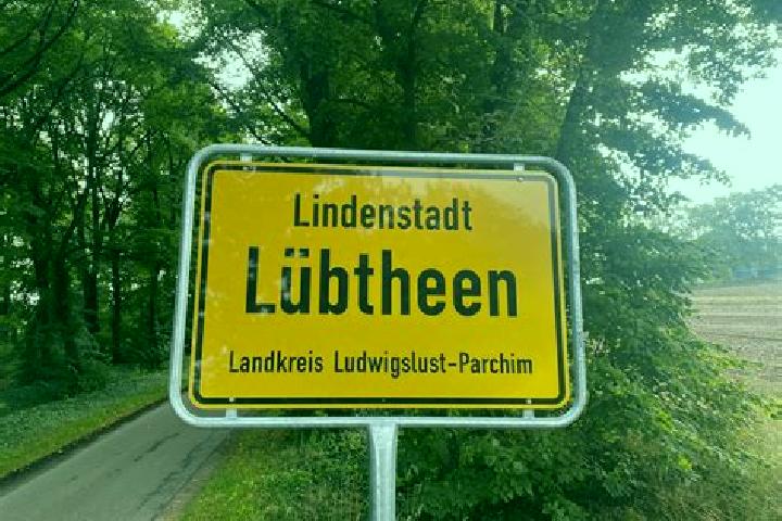 Rose, 31 — Escort in Luebtheen, Germany