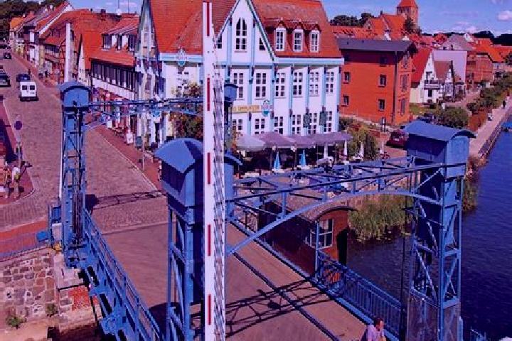 Rose, 31 — Escort in Luftkurort Arendsee, Germany