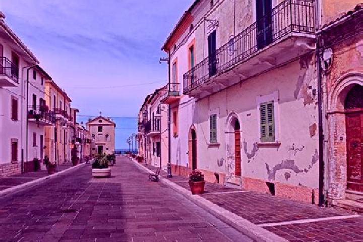 Rose, 31 — Escort in San Vito Chietino, Italy