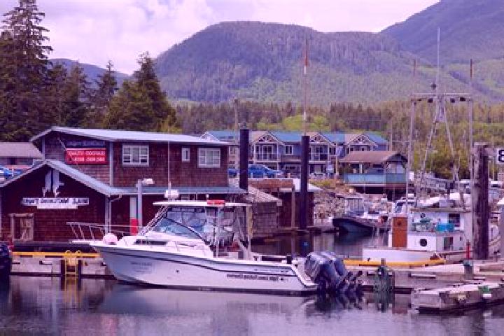 Rose, 31 — Escort in Ucluelet, Canada