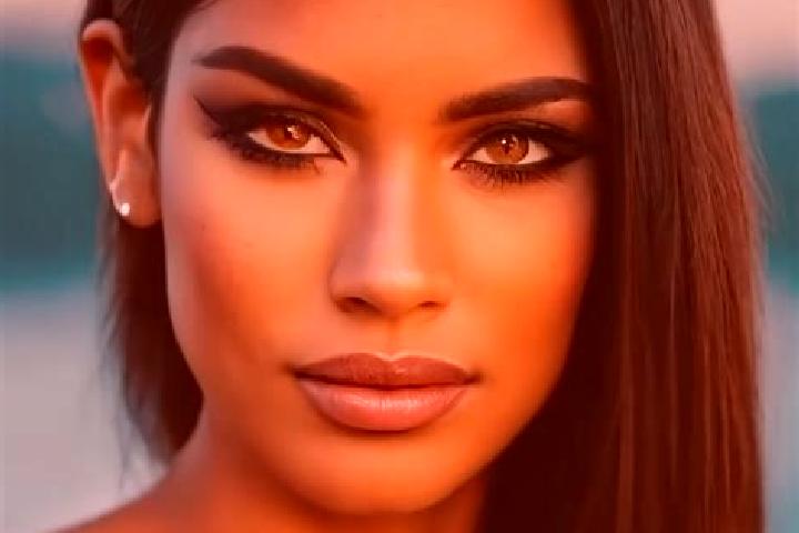 Rose, 32, a brunette hazel-eyed latina companion based in Castelletto Monferrato. Offering Party Girl, CIM, Travel Companion, Couples, Domination. Available ...