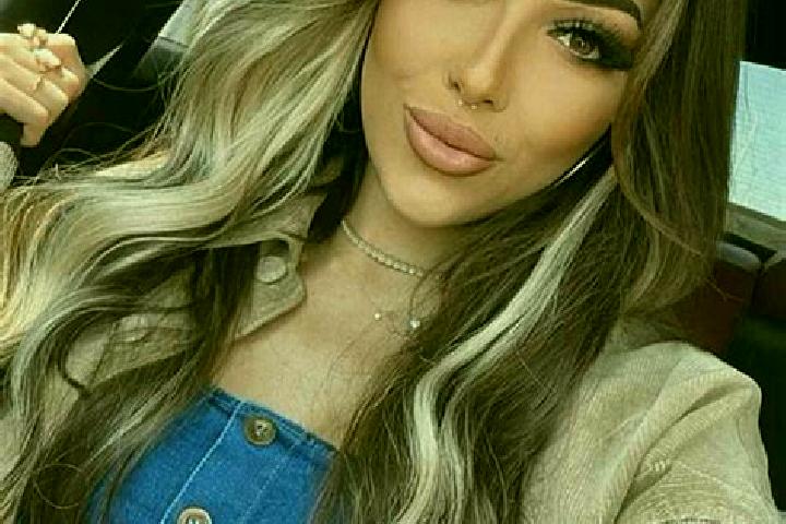 Rose, 32, a dark blonde brown-eyed middle eastern companion based in Puyan. Offering Duos, Fetish, BDSM. Available for incall and outcall, overnight bookings...