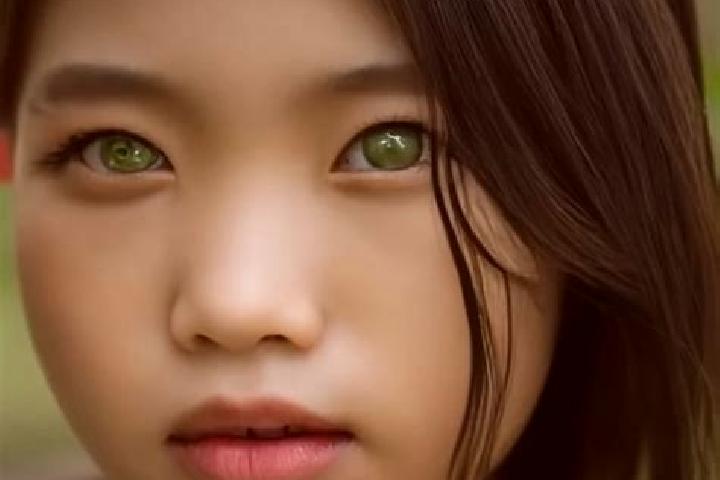Rose, 32, a dark blonde green-eyed asian companion based in Monki. Offering Fetish, Tantra, CIM, Travel Companion. Available for incall and outcall, overnigh...