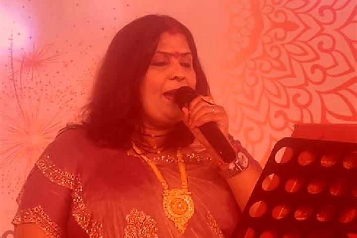 Rose, 32 — Escort in Bikapur, India