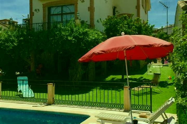 Rose, 32 — Escort in Casas de Don Pedro, Spain