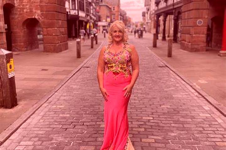 Rose, 32 — Escort in Knowsley, United Kingdom