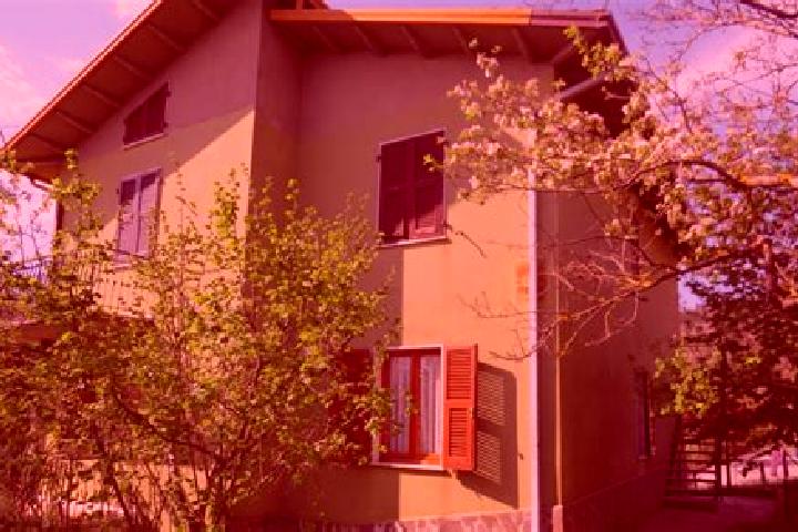 Rose, 32 — Escort in Minucciano, Italy
